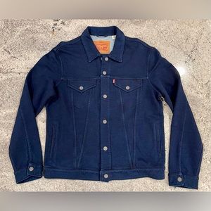 Levi’s Fleece Trucker